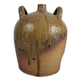 Toule jug in traditional Puisaye sandstone