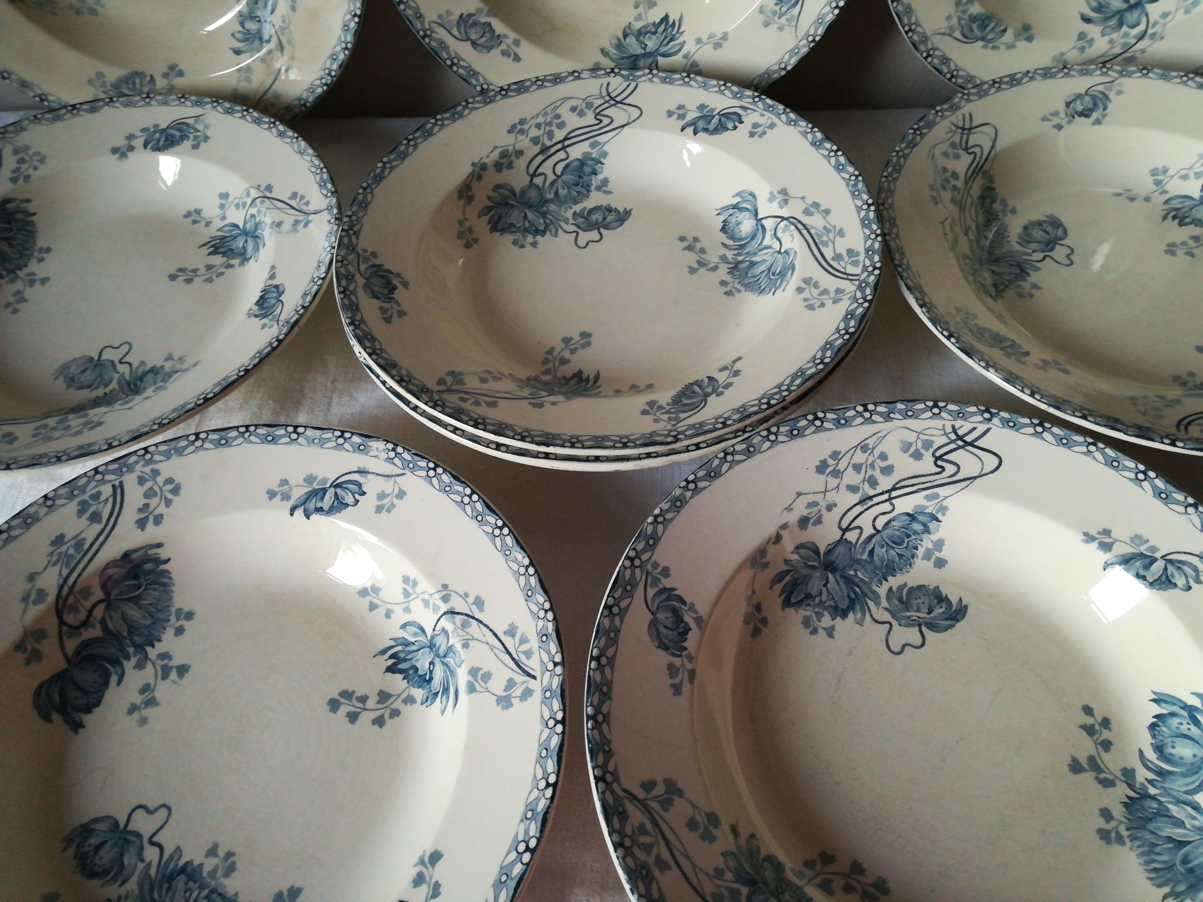 9 soup plates land of iron