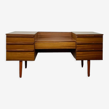 Teak sideboard by Avalon, 1960