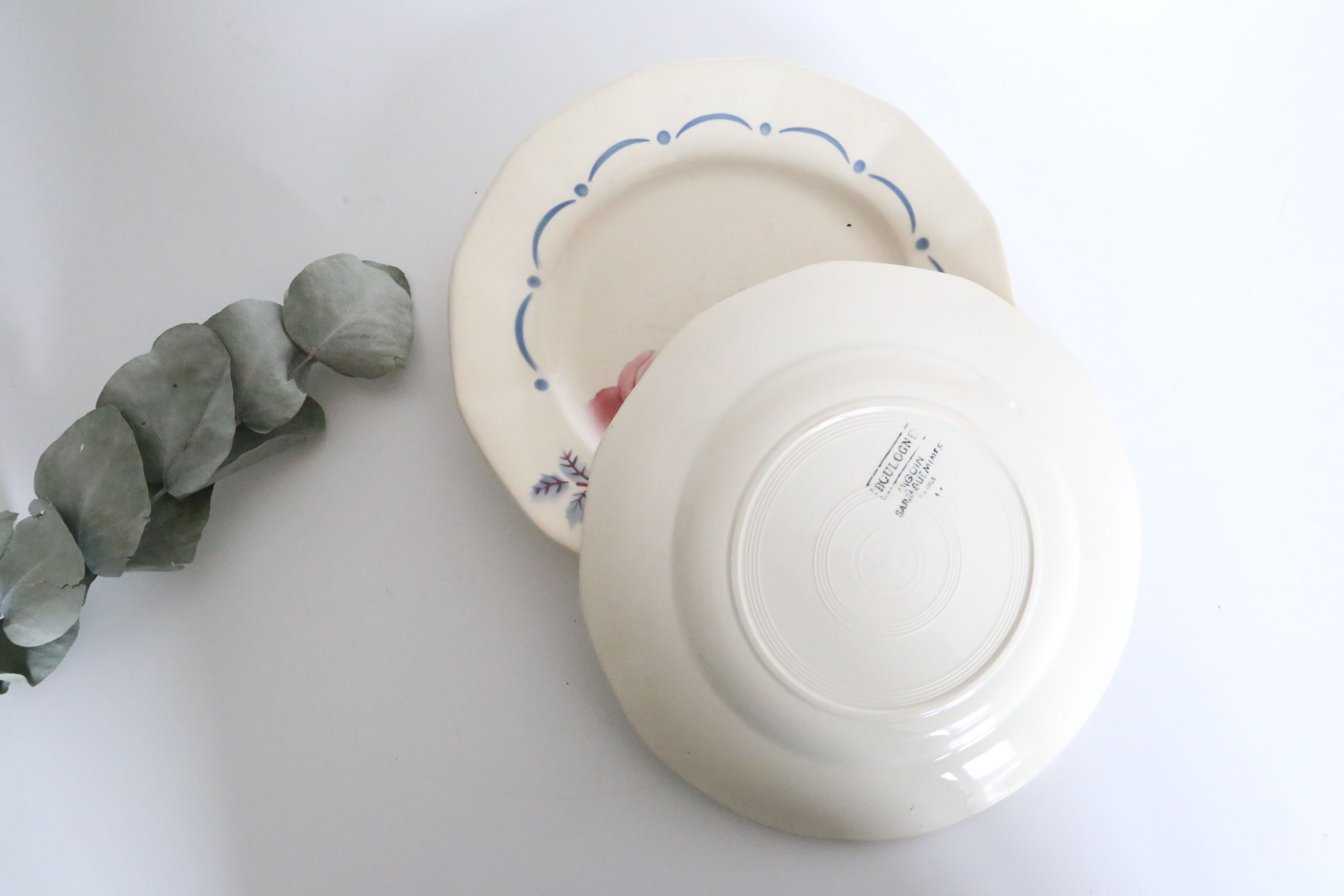 Set of 4 flat plates Sarreguemines Digoin Boulogne motif