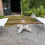 White lacquered oak table, richly carved central leg. Late 19th century