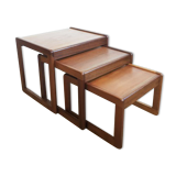Pull-out tables