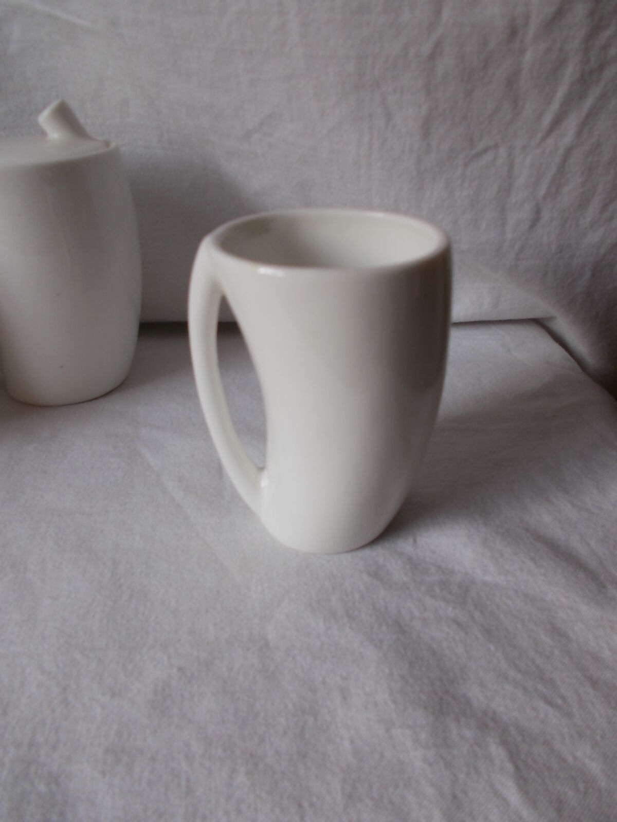 White coffee service