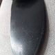 Cendrier vintage pour accoudoir, en cuir et métal, pièce ancienne
