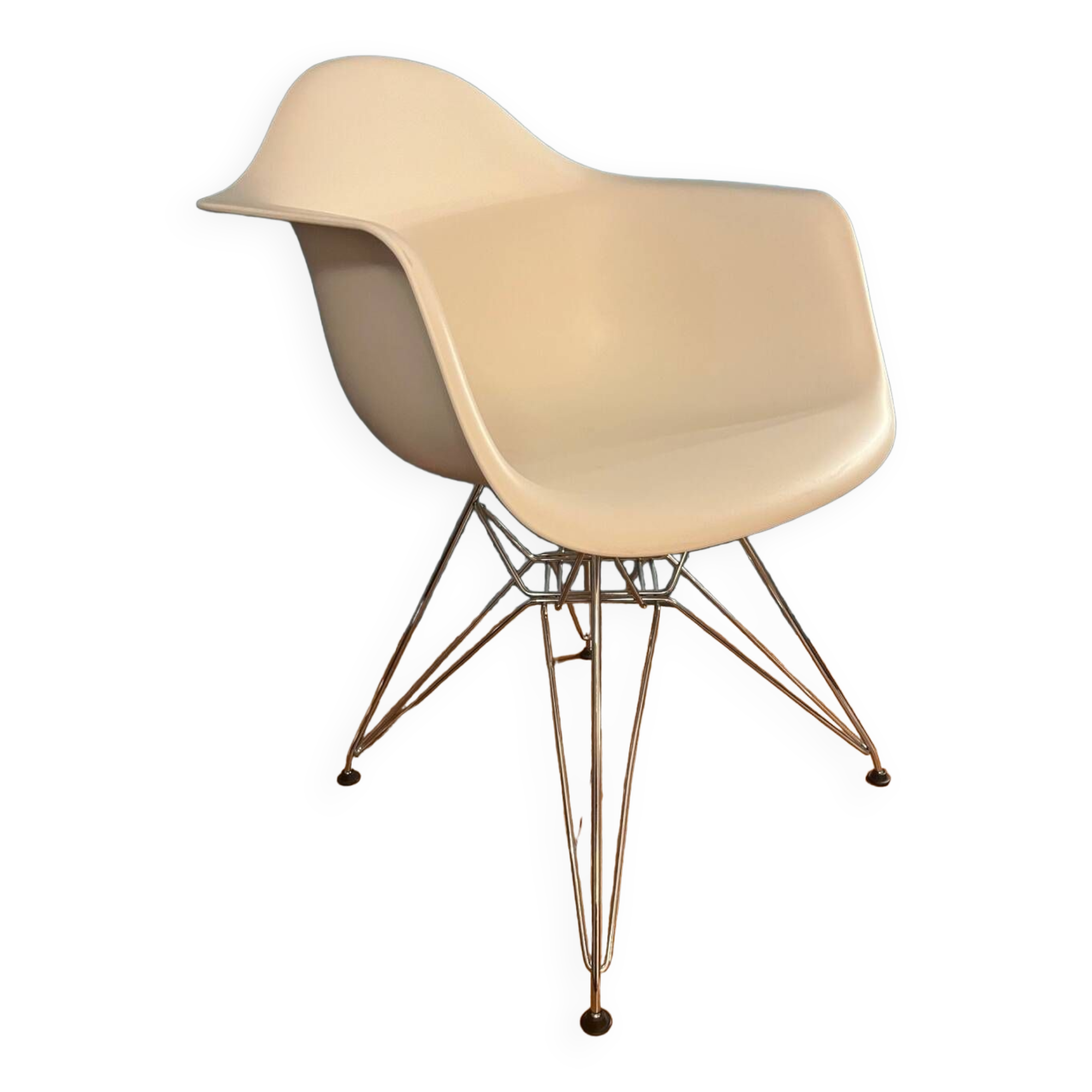 Vitra Chair - Eames Plastic Armchair DAR