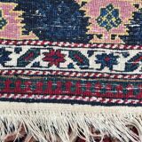 Carpet vintage Caucasian Chirwan done hand 140 X 210 CM