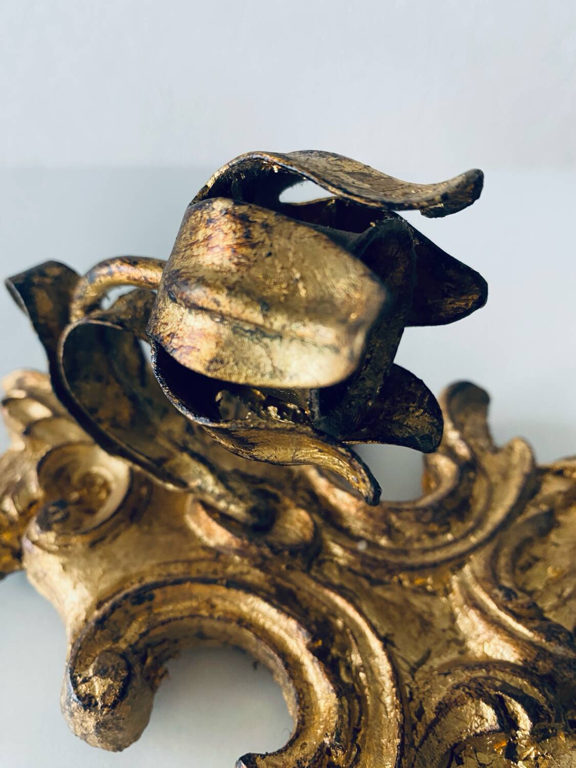 Gold wall candle holder