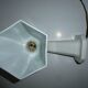 Ancienne applique pour salle de bains porcelaine et opaline