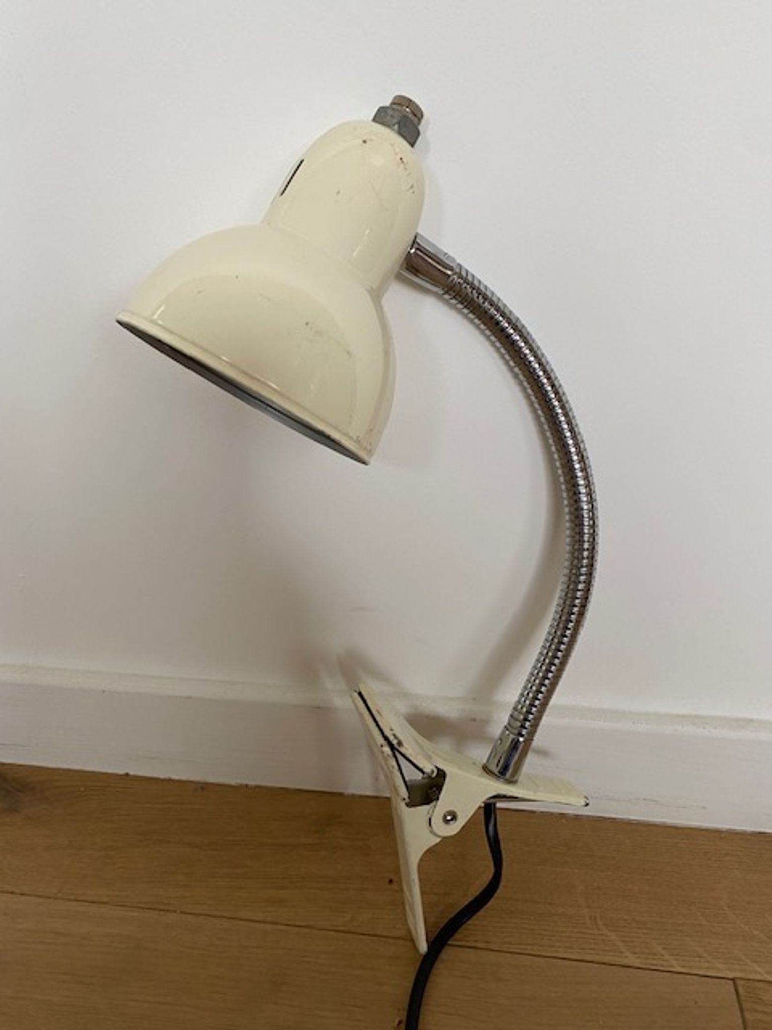 Lampe à clipser