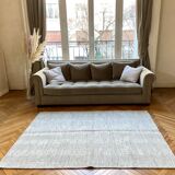 Grey carpet 200 x 140 cm