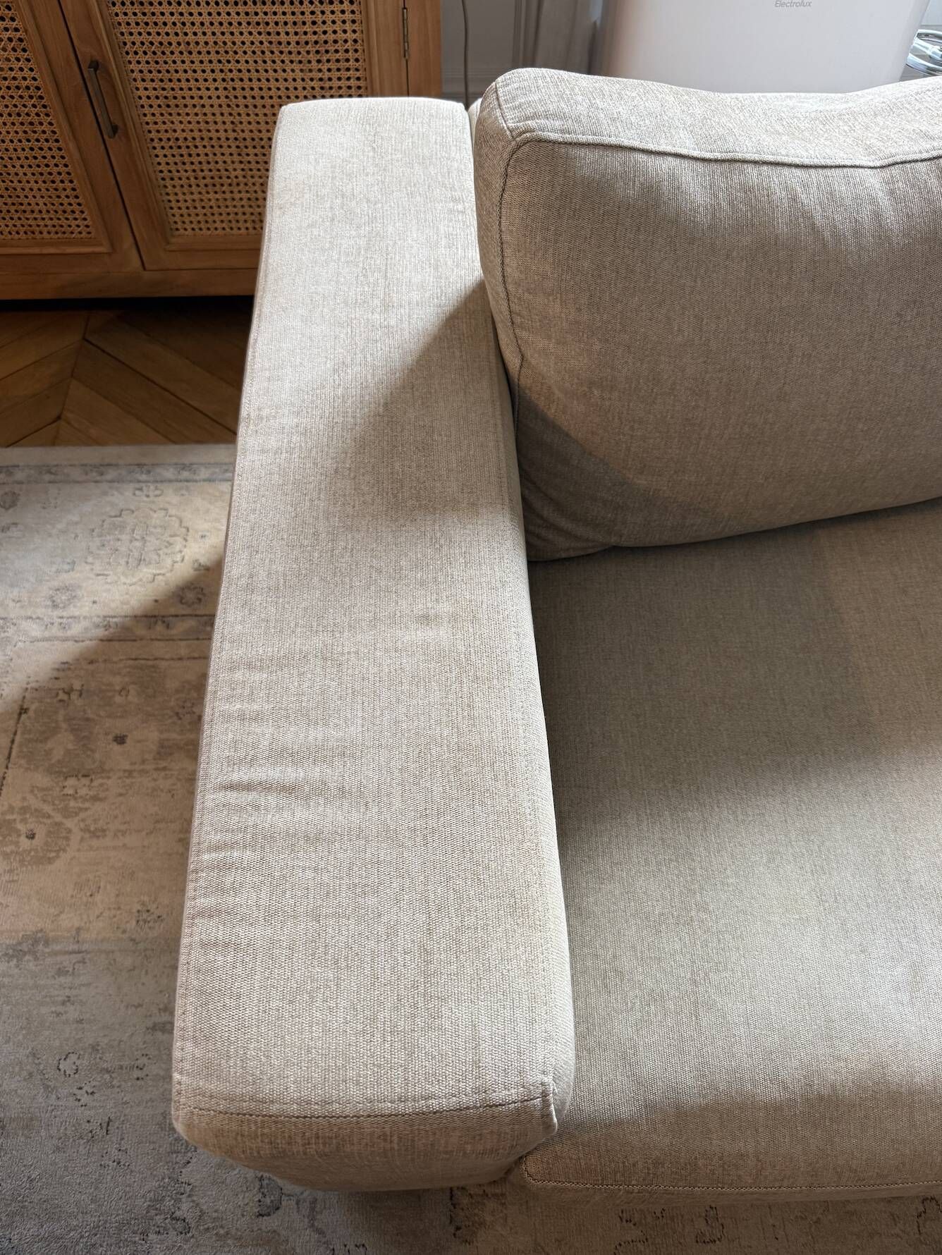 Beige 2-seater sofa BoConcept