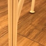 Fauteuil crème Lune d'Argent de Pascal Mourgue