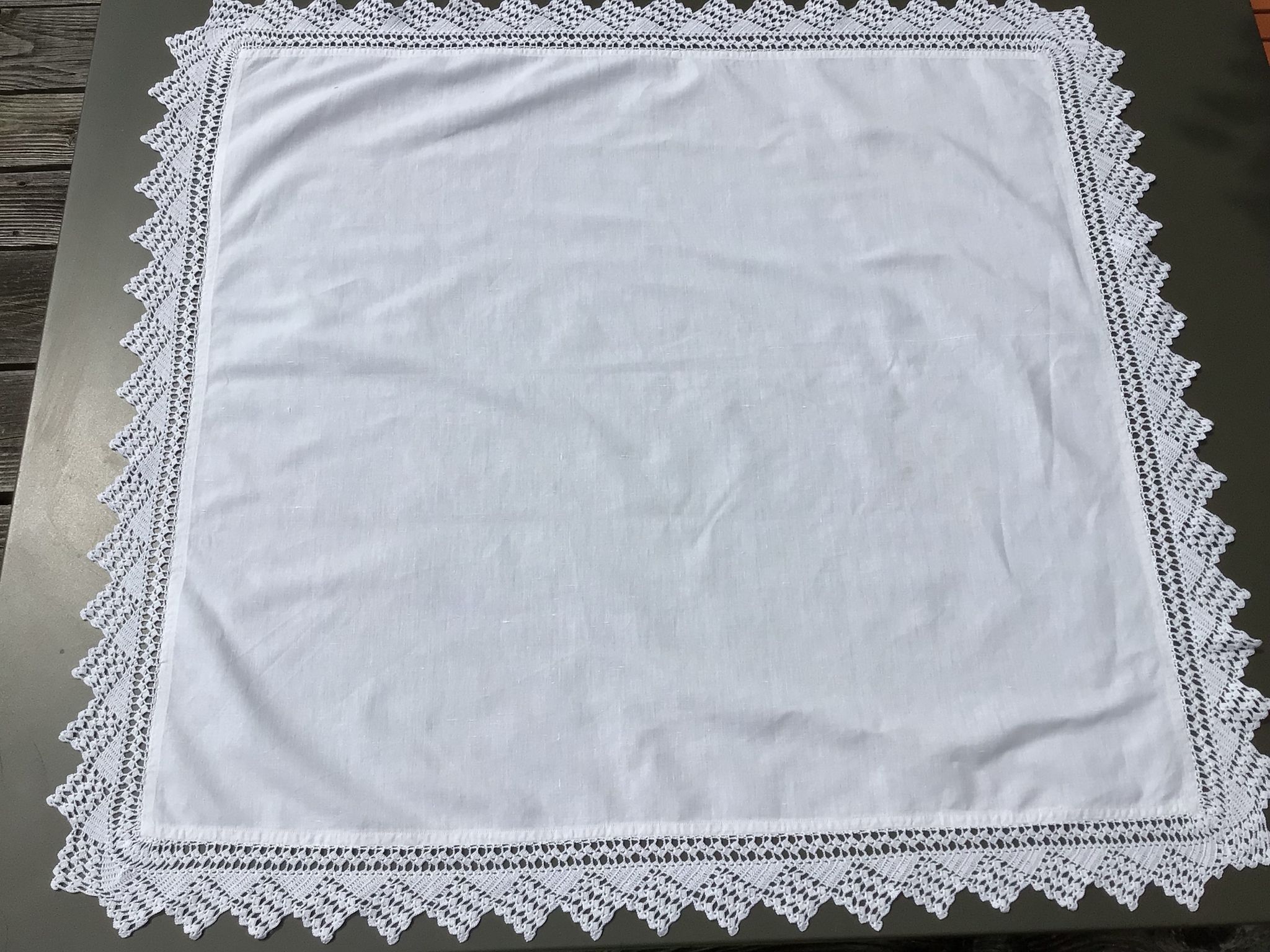 Nappe métis  bord crocheté main 84cm x 91cm