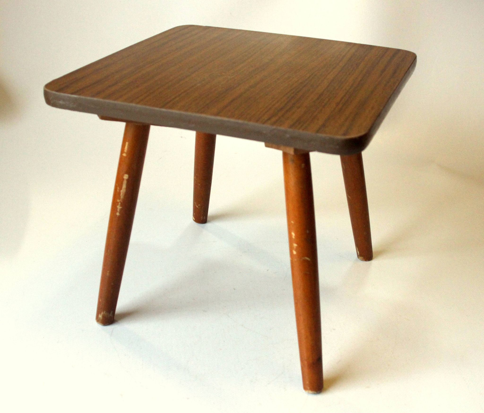 Table d'appoint en bois des années 1950 - support de plante - Vintage