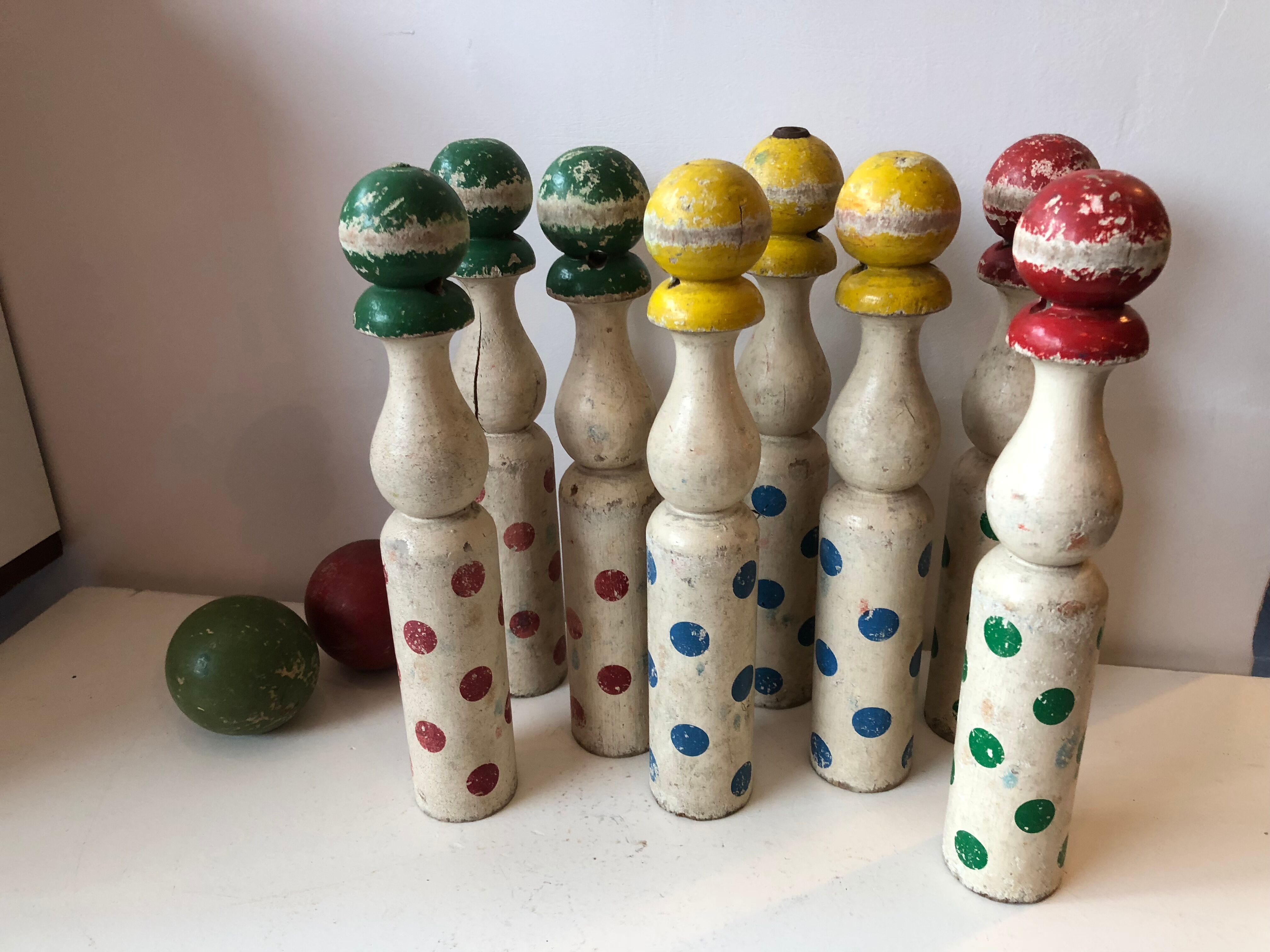 Bowling old toy wooden