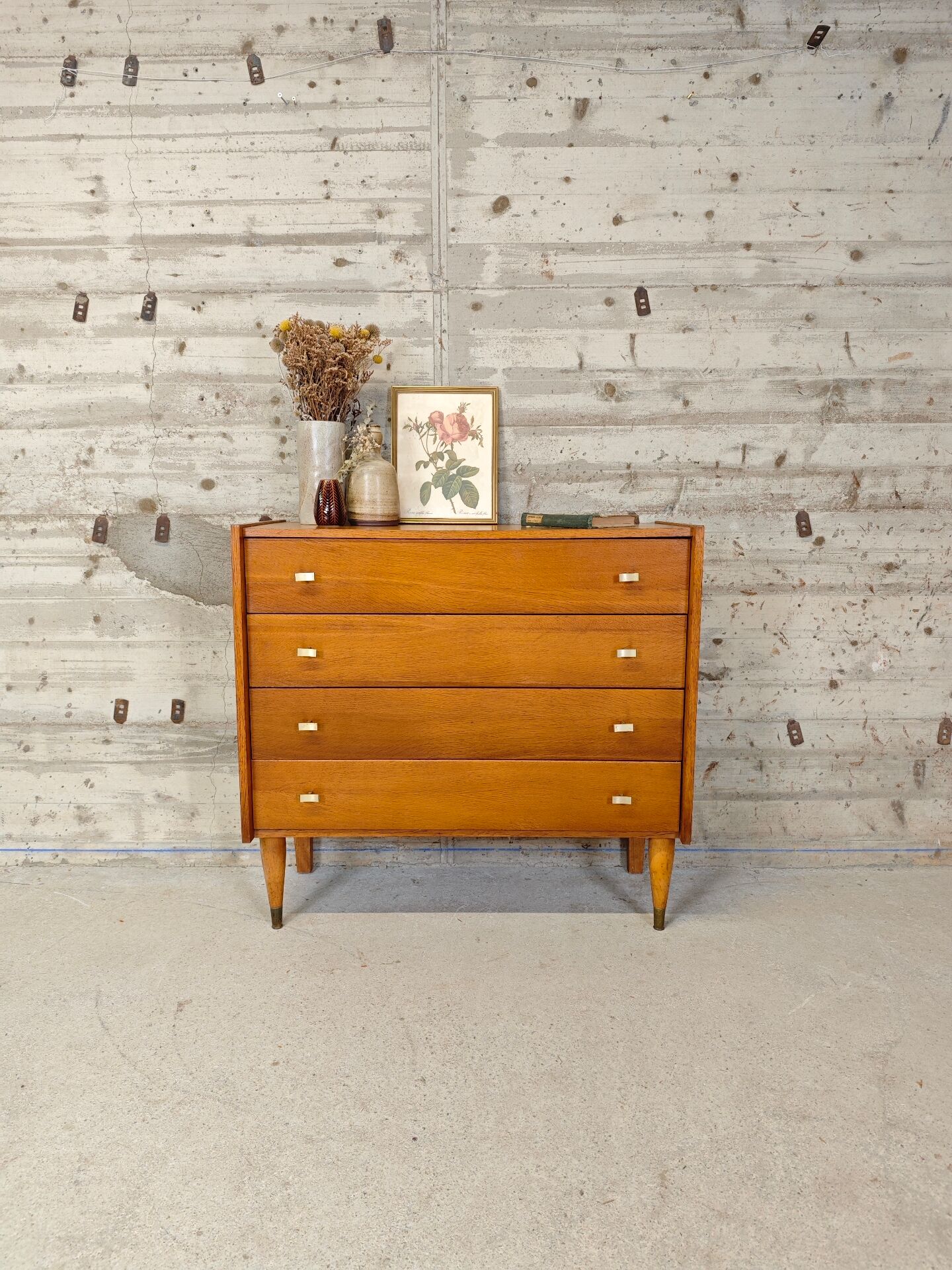 Commode vintage