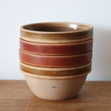 4 stoneware bowls