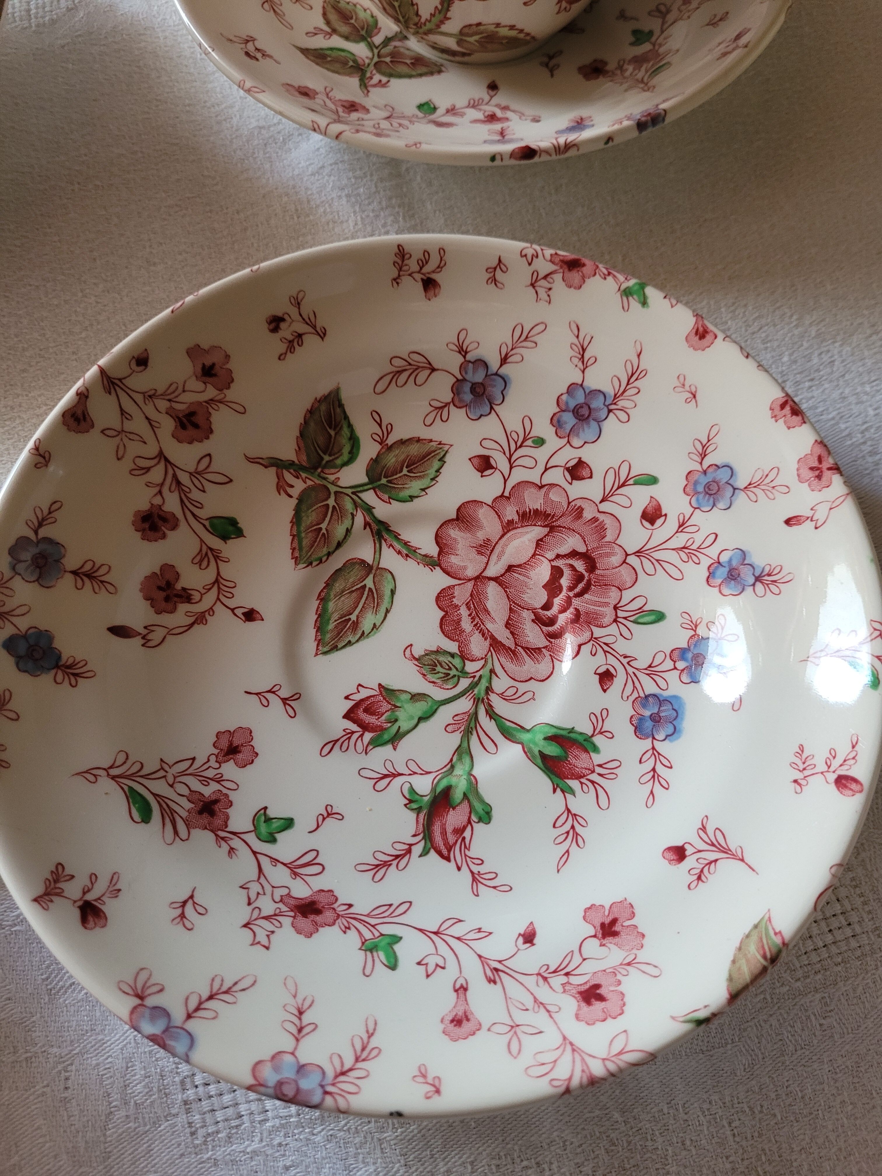 Ensemble Johnson brother rose chintz