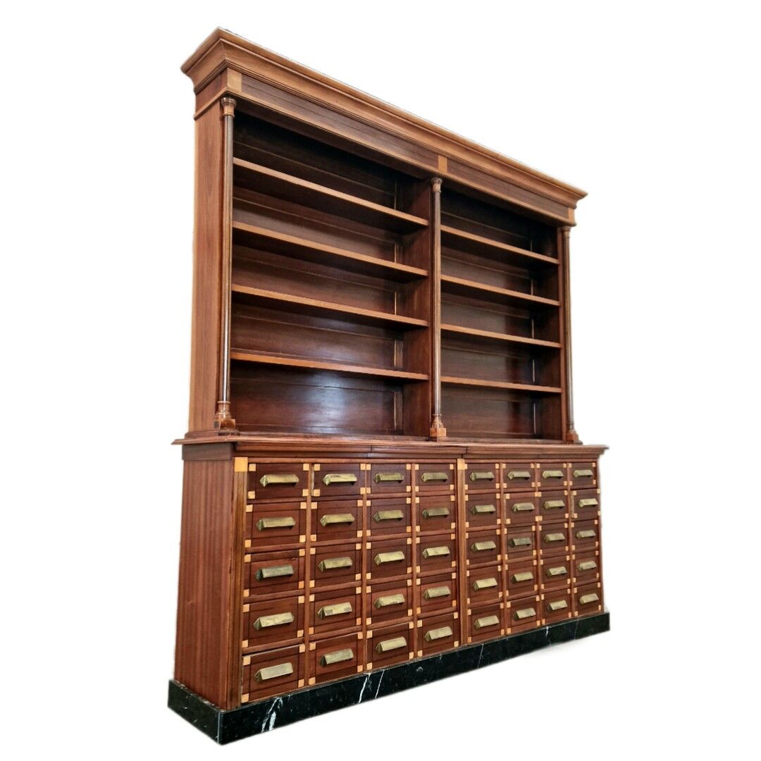 Grand cabinet d’apothicaire en acajou ancien, armoire de pharmacie Art Déco, bibliothèque