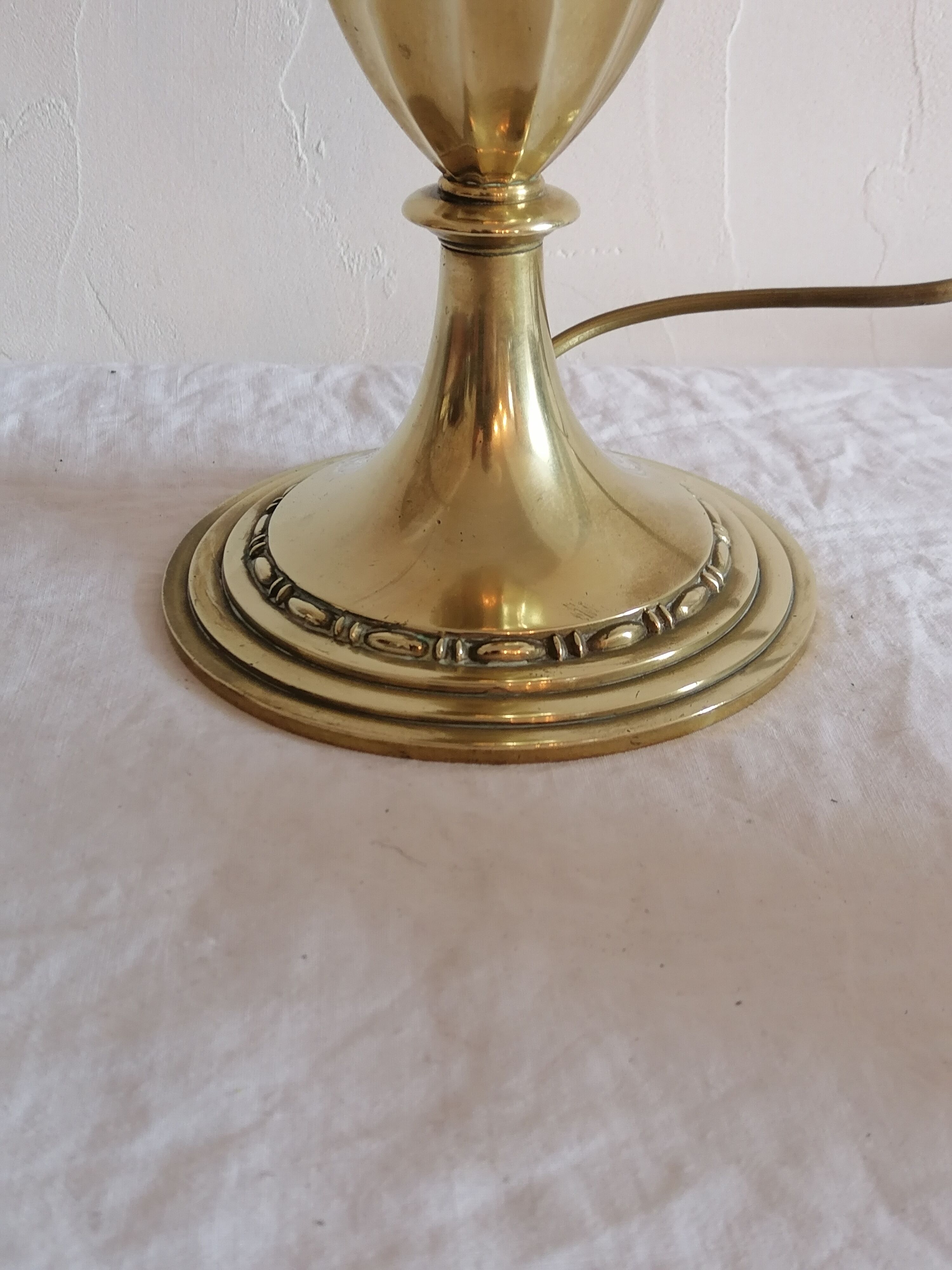Art deco bronze lamp