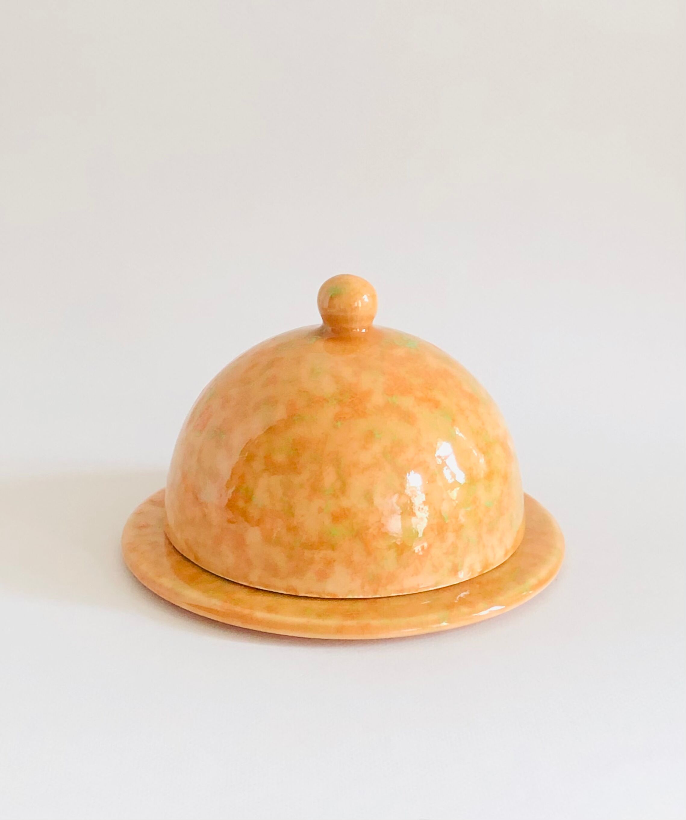 Butter maker in Parpeçay earthenware, France 1990