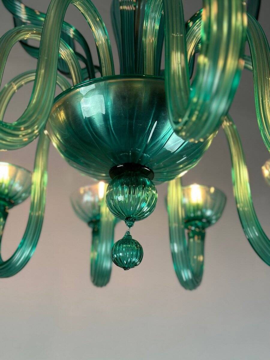Venetian chandelier in emerald murano glass 10 arms of light