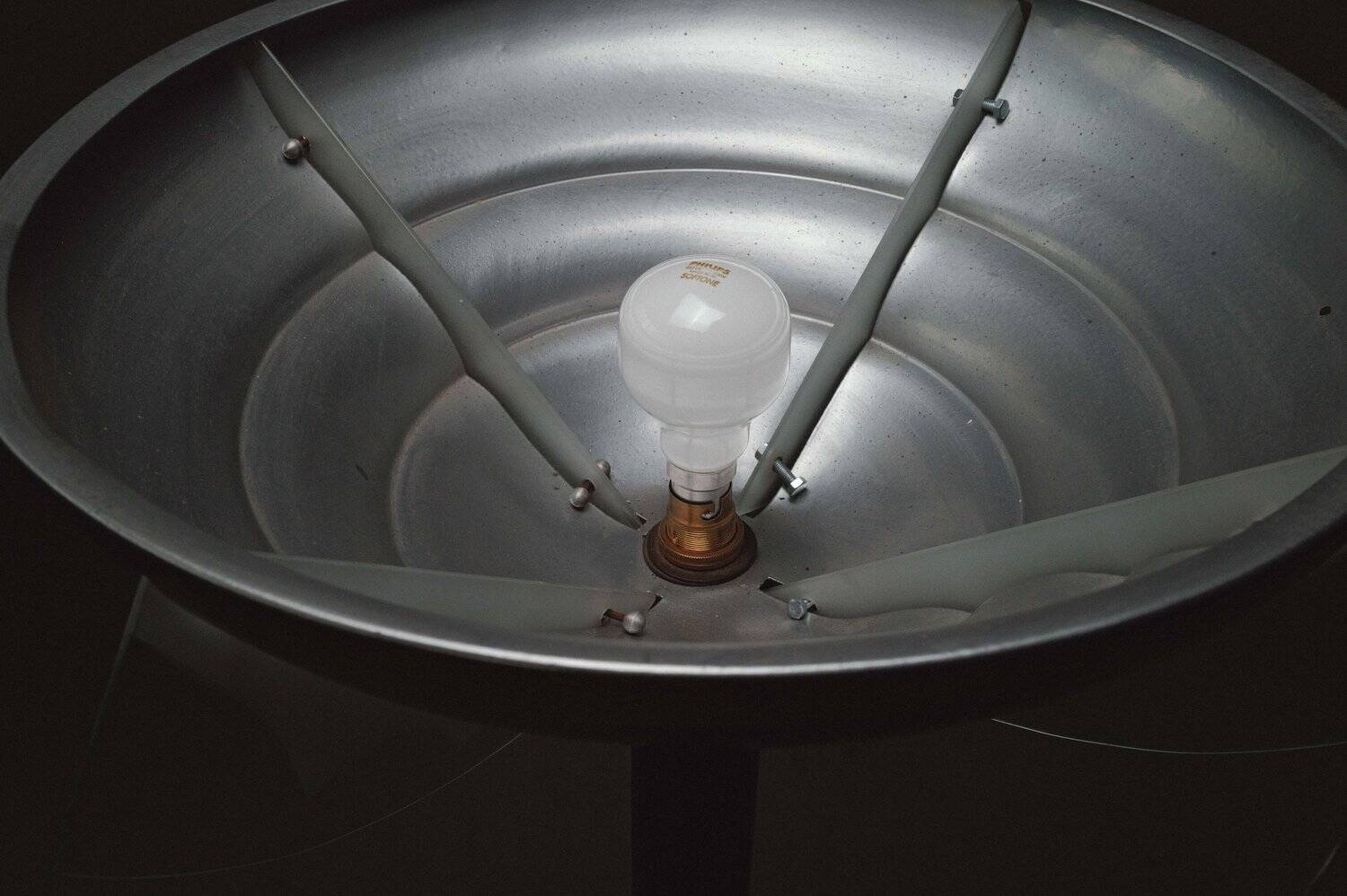 Art Deco floor lamp in oak, metal and glass, circa 1930