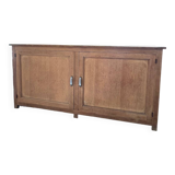 Old workshop buffet