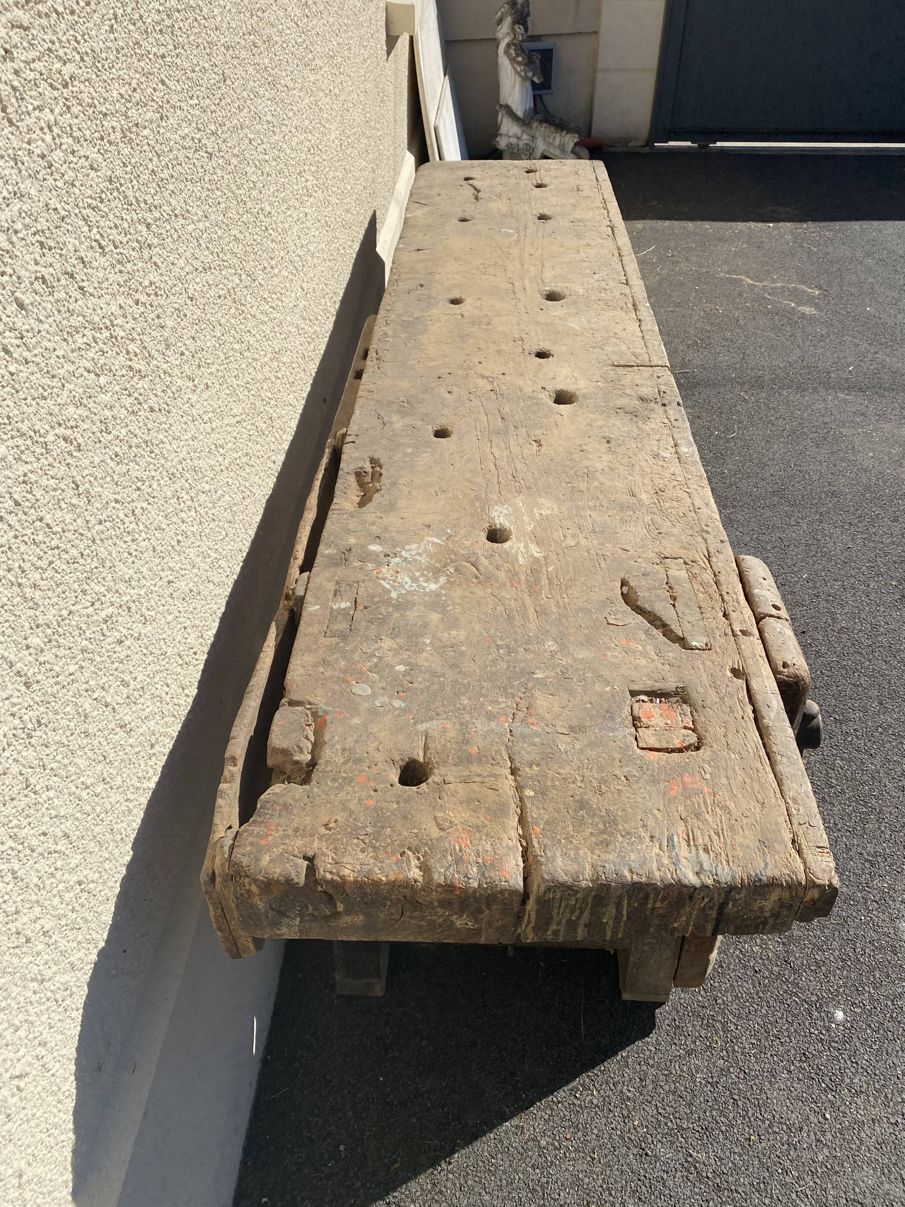 Carpenter's workbench