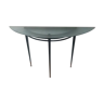 Console demi-lune à plateau de verre reposant sur trois pieds fuselés en métal laqué noir ARTELANO