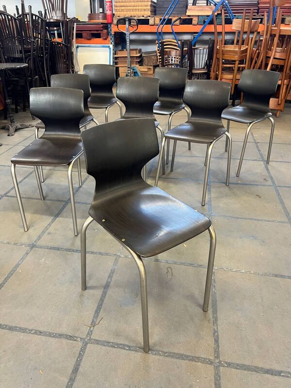 Lot de 8 chaises Pagholz.
