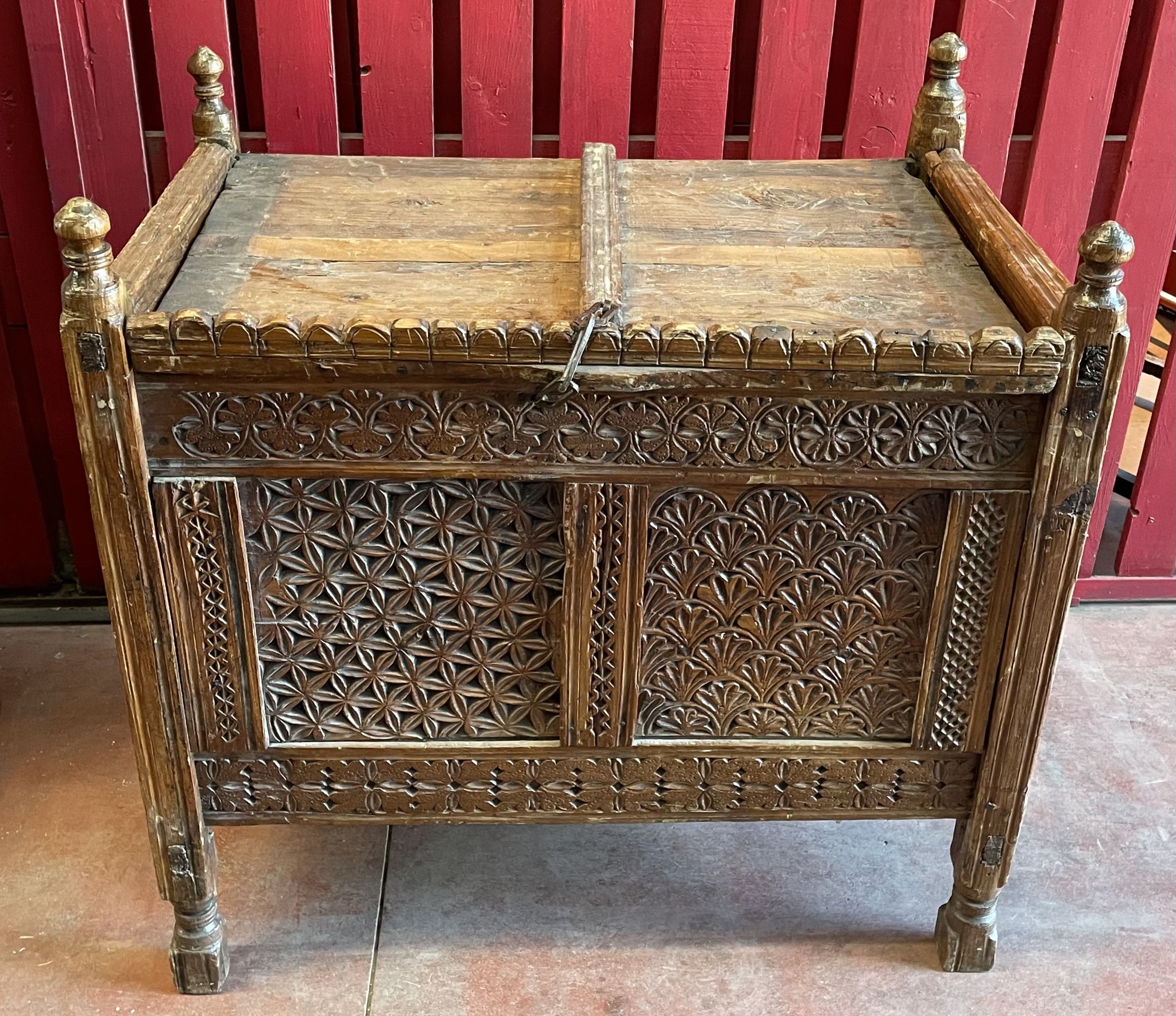 Afghanistan XIXth century wedding chest entirely hand-carved with floral decorations.
