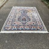 Tapis persan en laine tissée violet fleuri 280x190cm