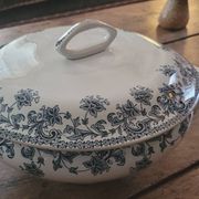 St Amand soup tureen