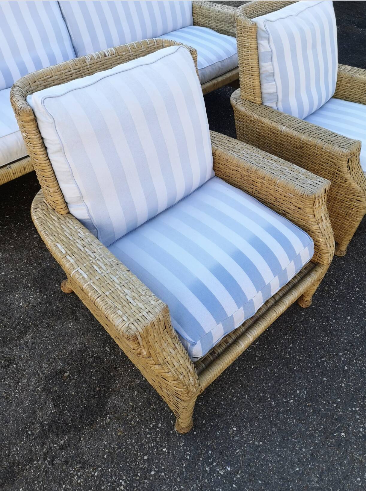 Vintage rattan lounge
