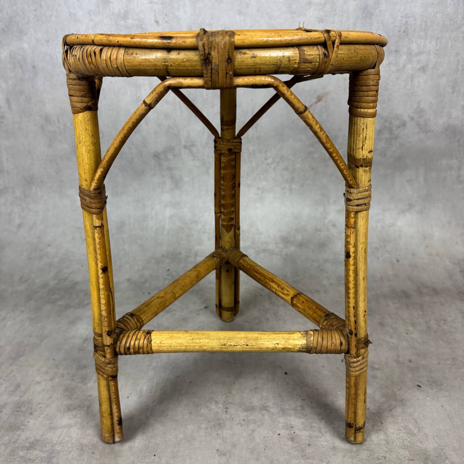 Round rattan stool from the 70s