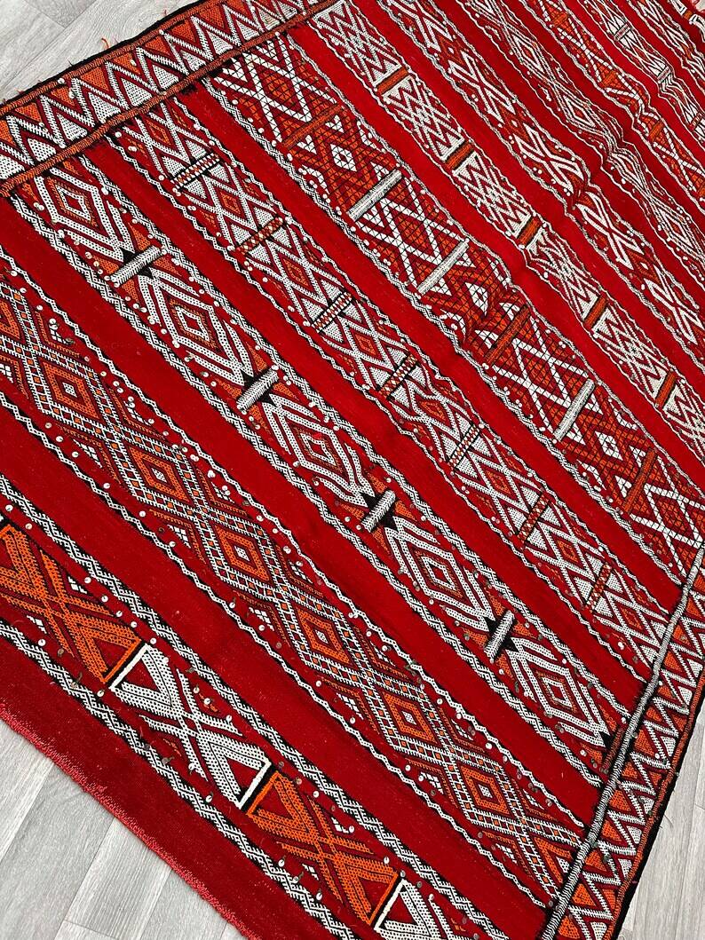Zemmouri Kilim Rug, Flat Weave Berber Rug, Handmade Moroccan Rug, Home Decor