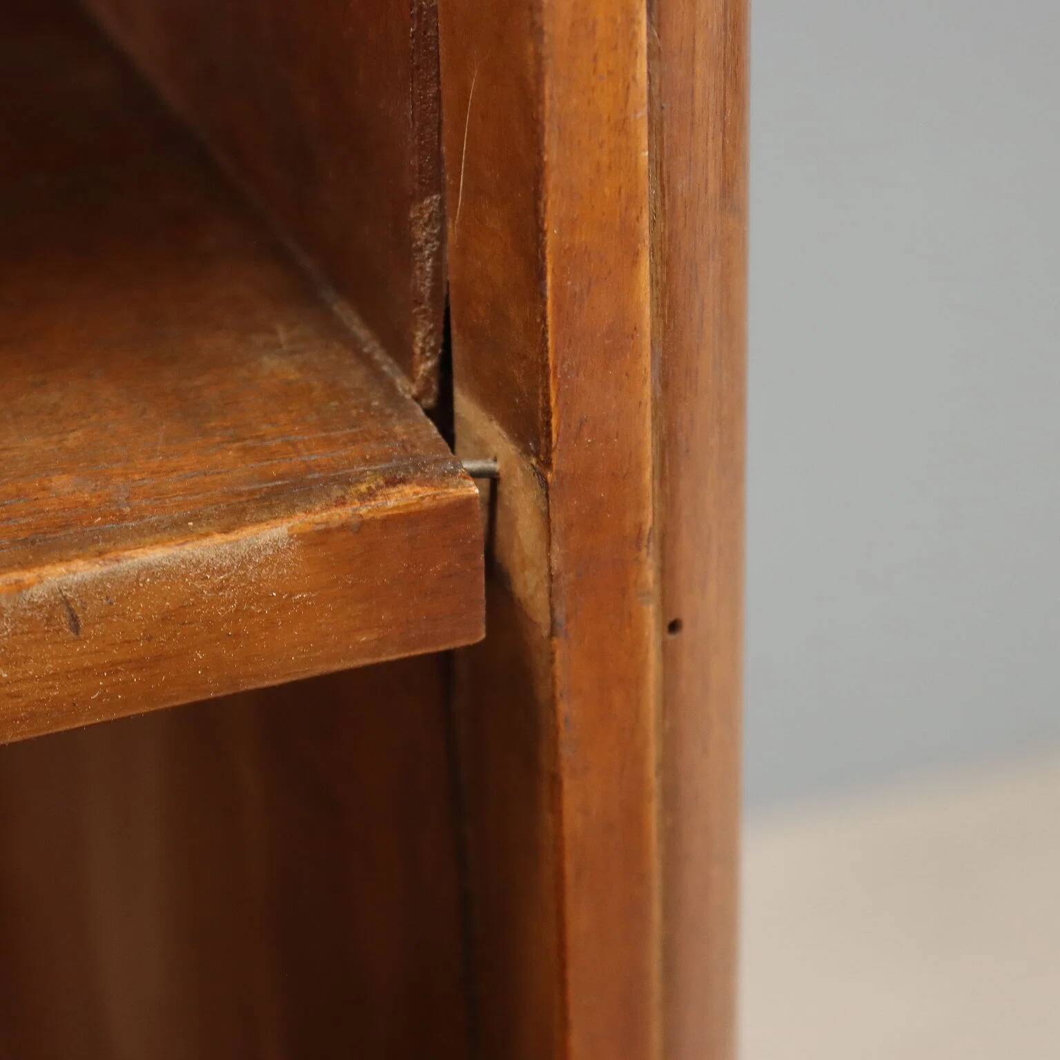 Open walnut library with balustrade - Italy 20th century
