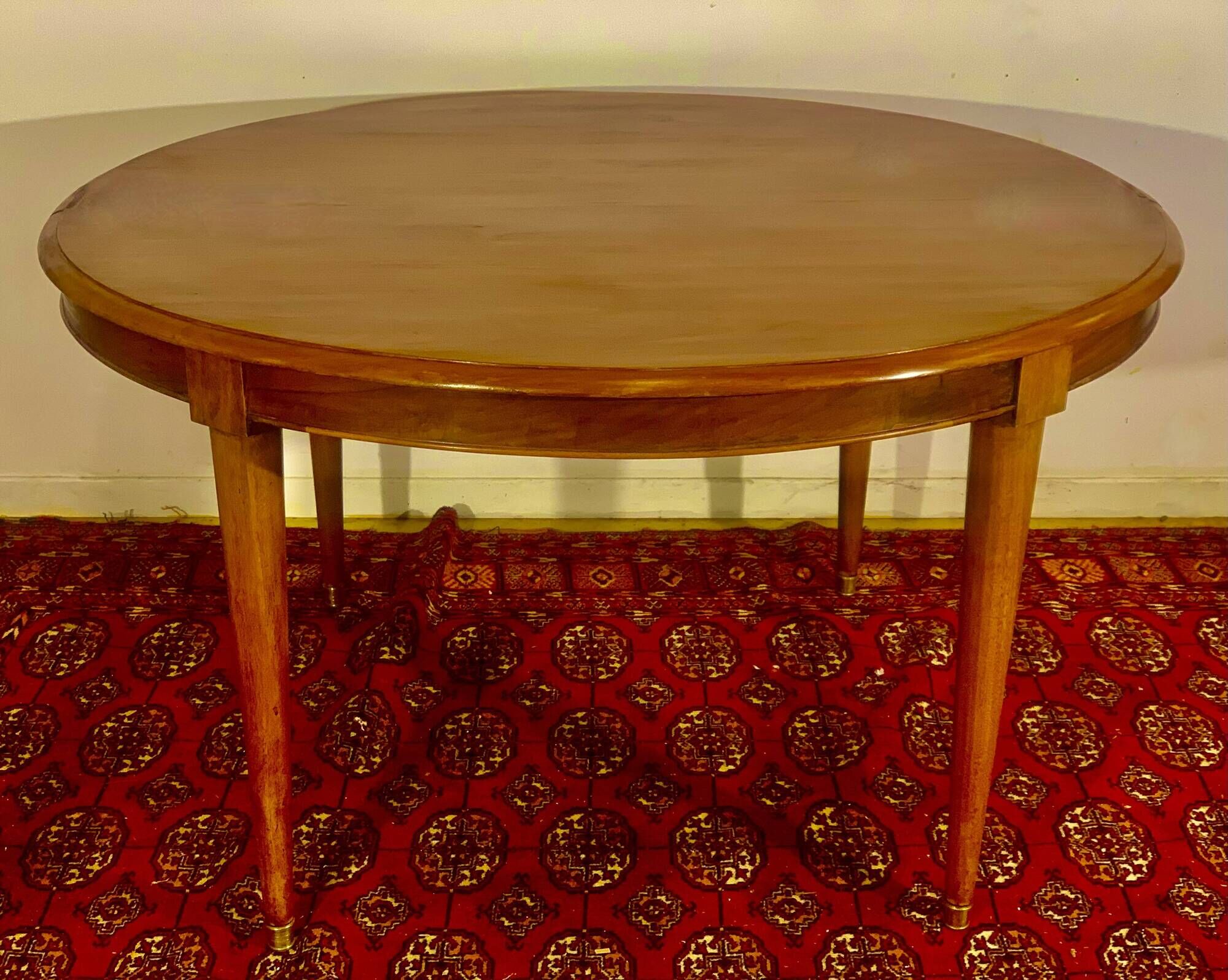 Oval table with 4 extensions, Louis XVI style, 10/12 people