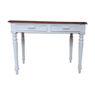 Desk/writing table