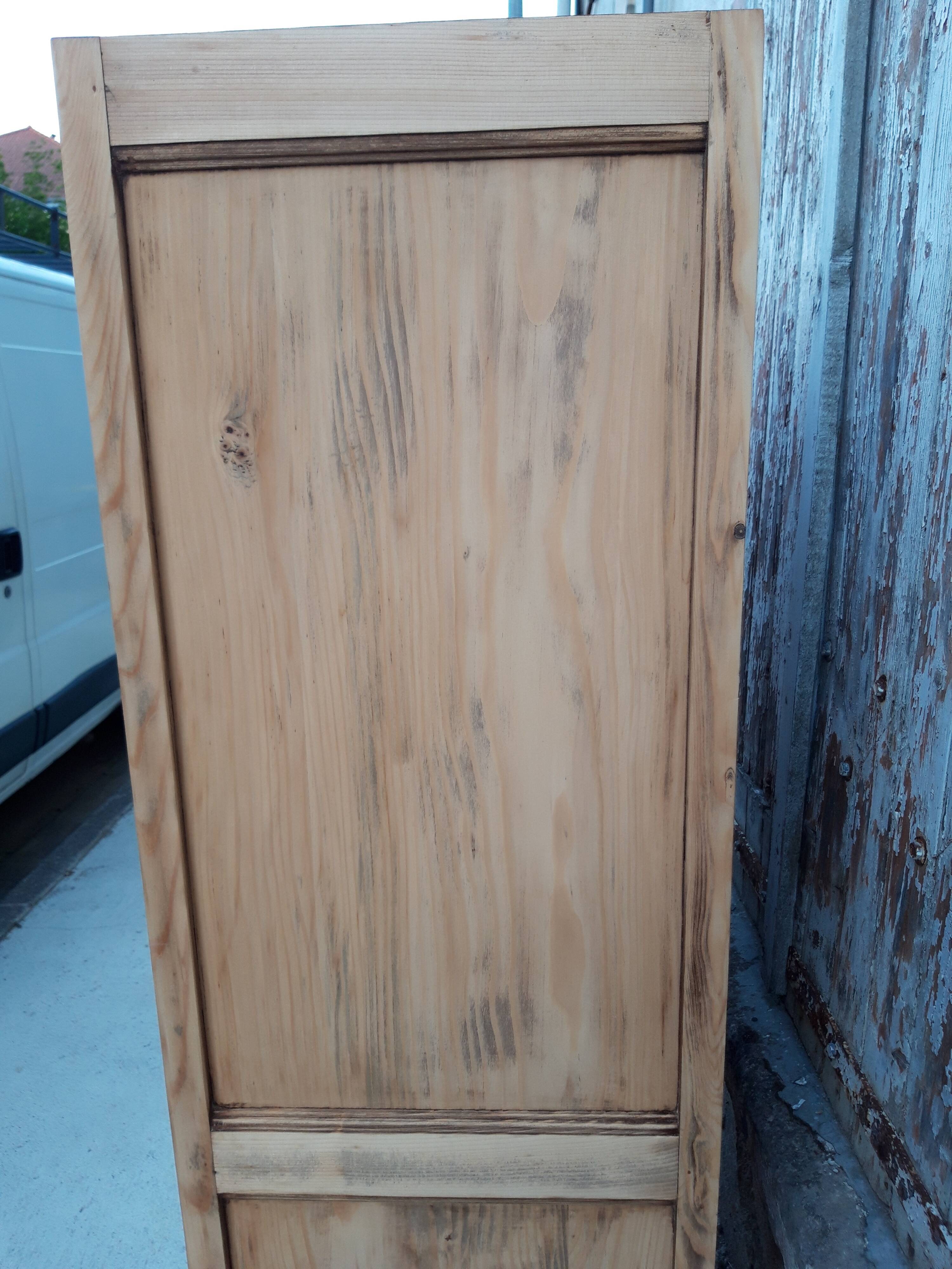 Parisian window cabinet raw year 30