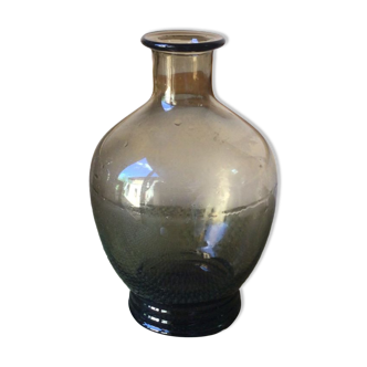 Vase en verre fumé