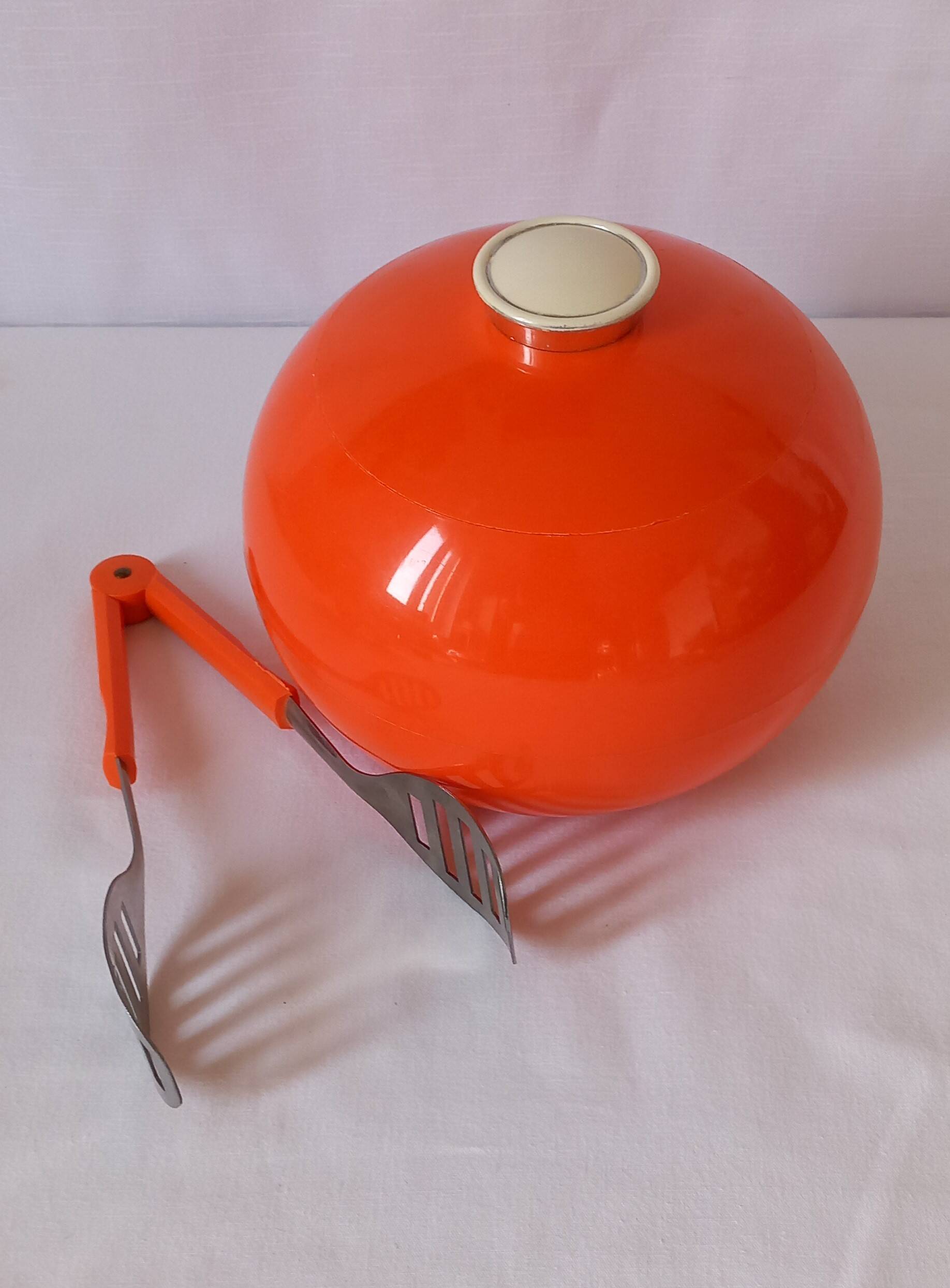 Vintage 70s orange ice bucket