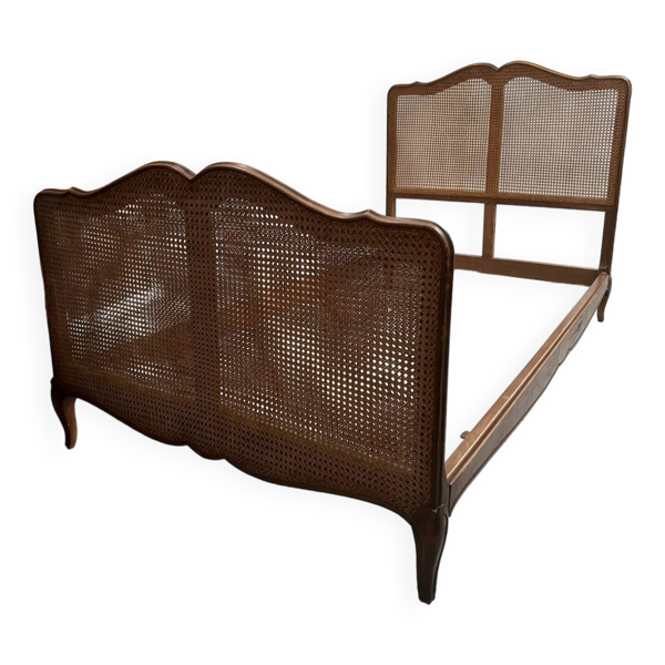 Ancien lit en bois et cannage