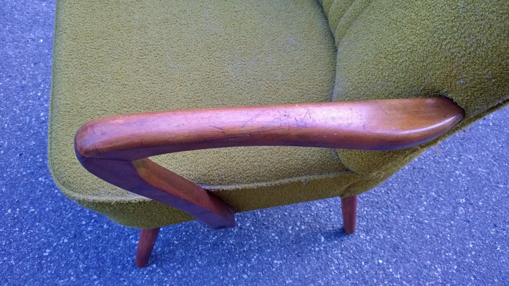 fauteuil cocktail à accoudoirs