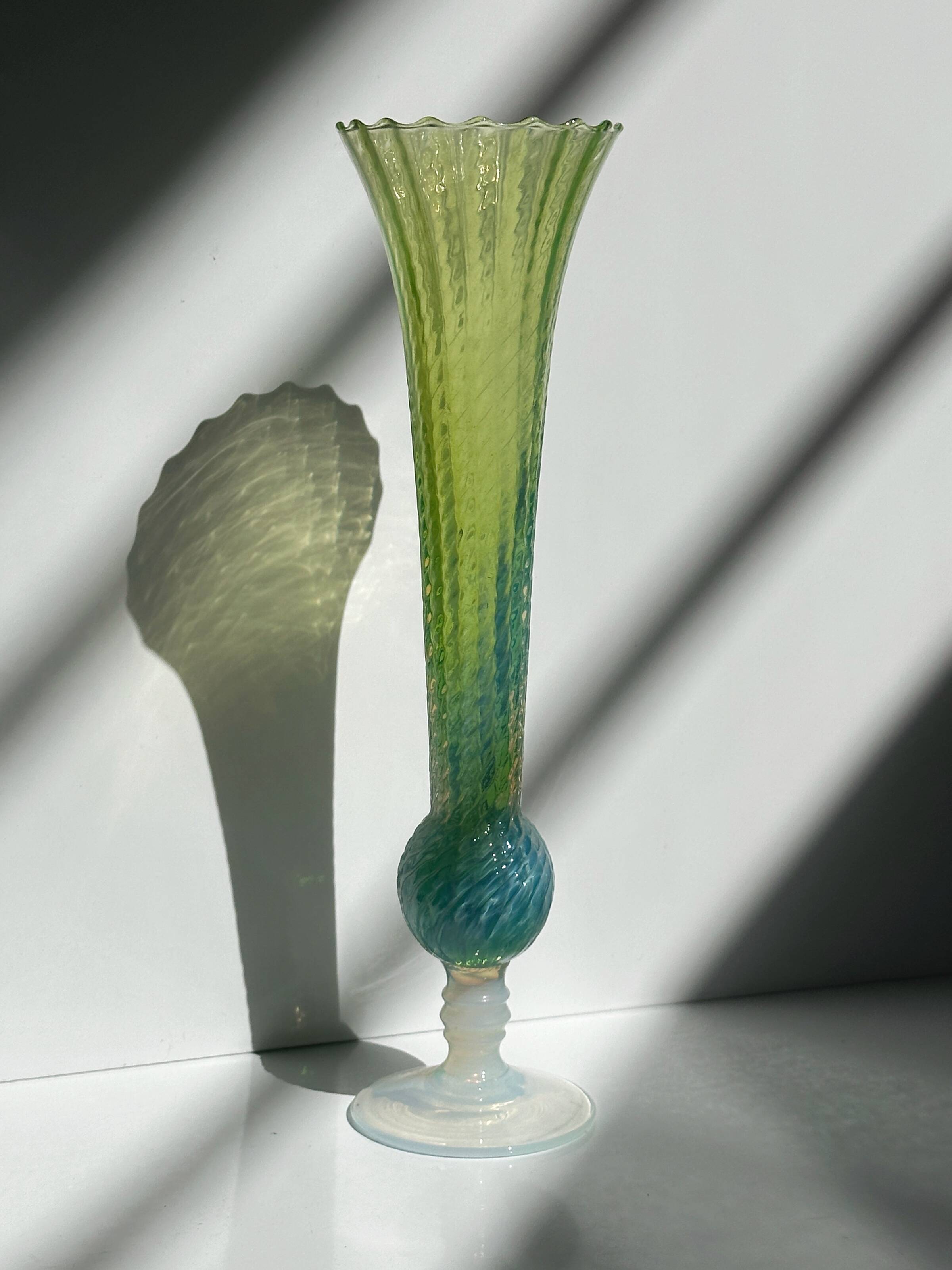 Lot de 2 vases irisés italiens MCM