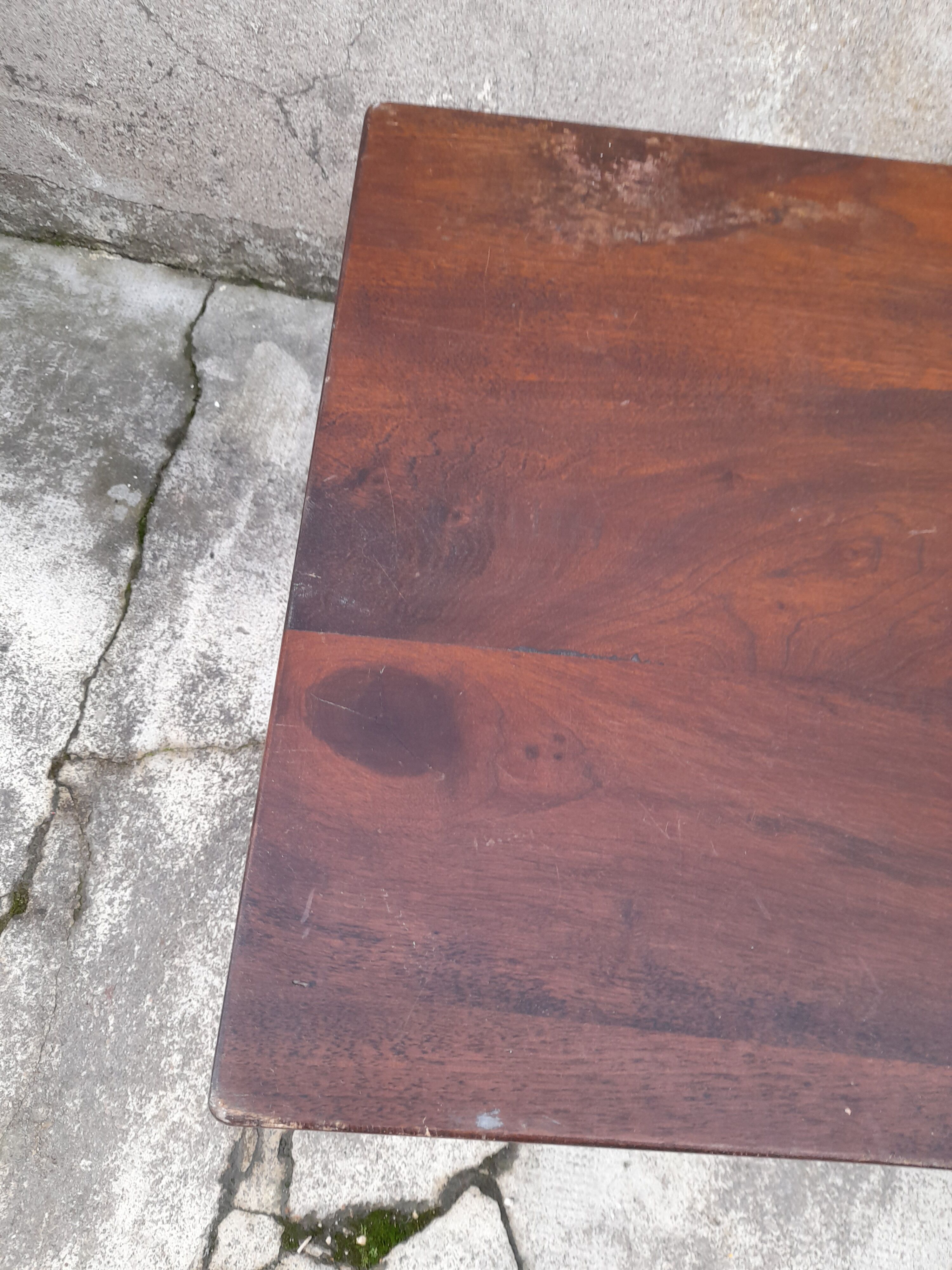 Table basse de ferme rustique 1900 en Fruitier