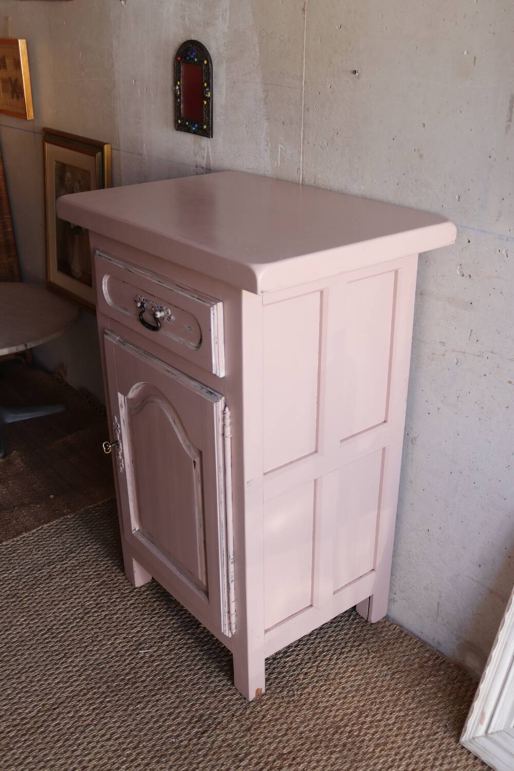 Old high jam bowl in pink painted solid wood