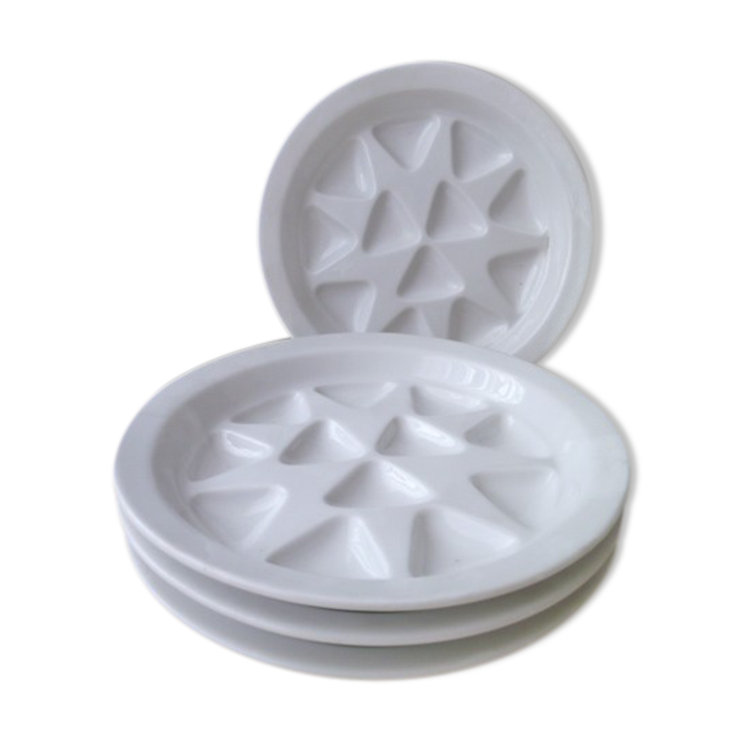Set of 4 Pillivuyt porcelain snail plates