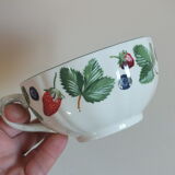 Trio of cups in Gien earthenware